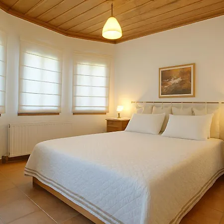 Villa Mila House